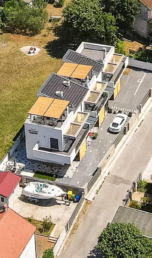 Ferienwohnung Crostar Pjescana Uvala Exterior foto