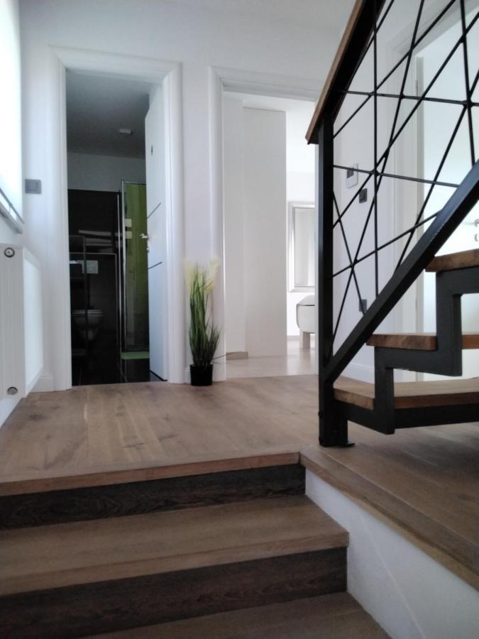 Ferienwohnung Crostar Pjescana Uvala Exterior foto